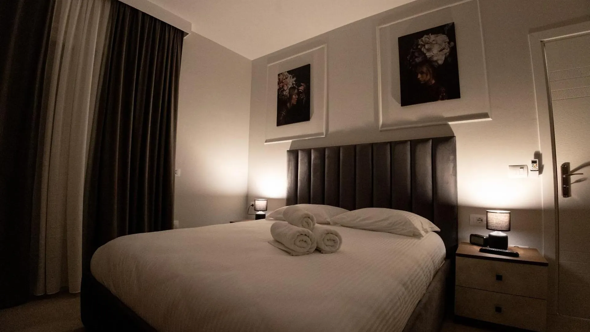 Tirana Days Free Parking Apartment Albania