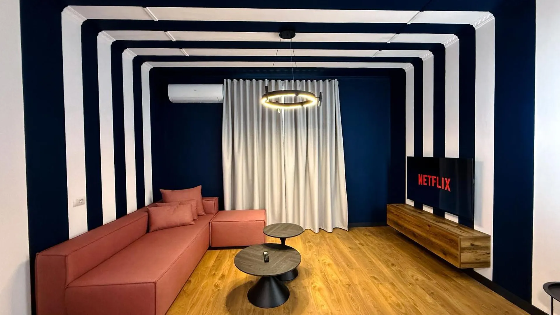Tirana Days Free Parking Apartment